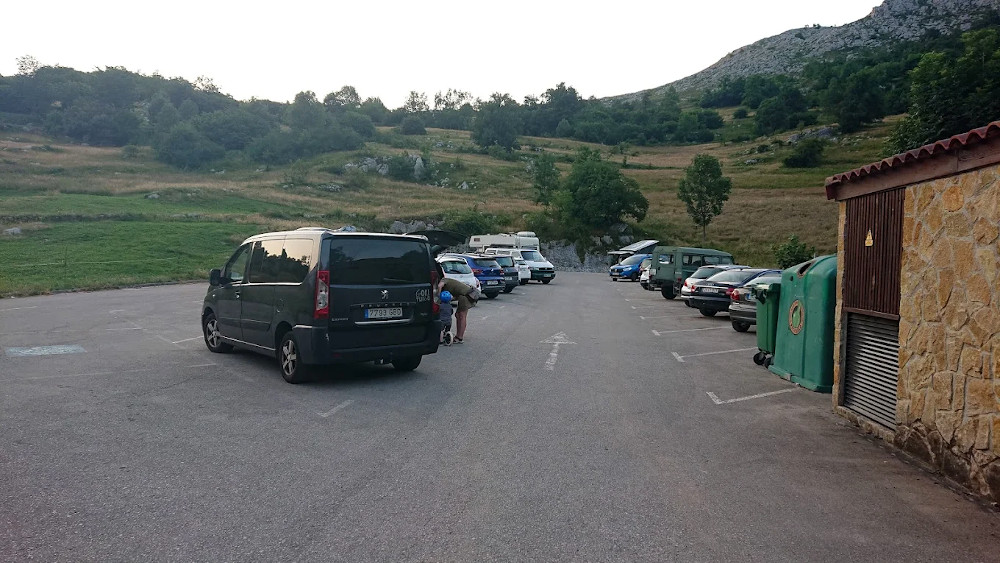 Parking de Sotres